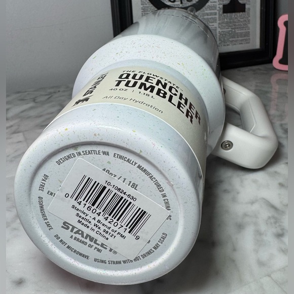 ✨🆕 Stanley Target 🎯 Pearl 40 oz Stainless Steel H2.0 Quencher Tumbler - Picture 8 of 8